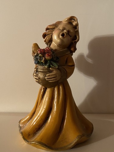 Scultura intagliata legno - in,