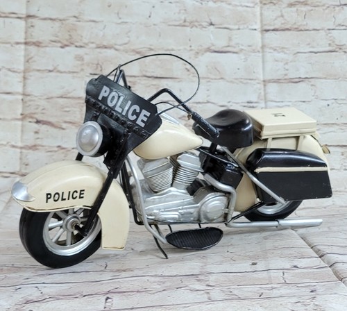 European finery harley - 1:10,