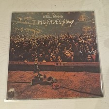 NEIL YOUNG TIME FADES AWAY