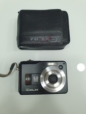 Casio Exilim Ex-z110 con custodia