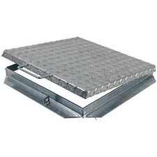 Chiusino zincato per cisterna