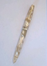 Globus Vintage Penna Stilografica Celluloide Madreperla Caricamento a Pistone 