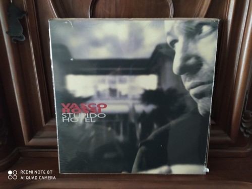 Vasco rossi stupido hotel - "stupido,