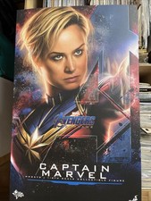 ACTION figure Hot Toys AVENGERS CAPTAIN MARVEL Scale 1/6 MMS 575 (Brown Box)