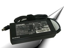 Alimentatore originale Toshiba