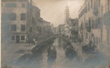 VENEZIA Pittore Ciardi al lavoro Rio Barnaba RARA Foto cartolina