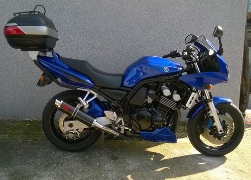 Yamaha fzs 600 - yamaha,