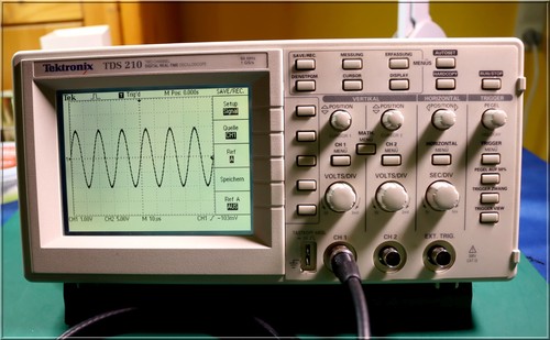 Tektronix tds 210 - tektronix,