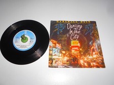 Marshall Hain - Dancing in the