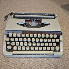 Brother Deluxe 900 typewriter