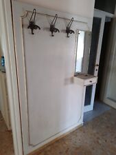 Appendiabiti da parete con 3 ganci, specchio e piccolo cassetto