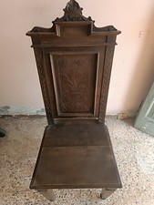 sedia antica In legno