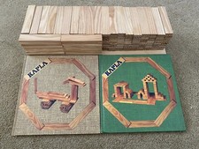 Oltre 200 blocchi di legno Kapla e 2 libri di design Kapla L’Art, giocattolo vintage