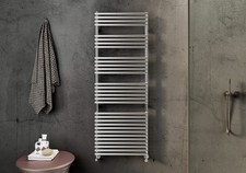 TERMOARREDO CORDIVARI SCALDASALVIETTE  Lucy 25 cromato, nuovo.