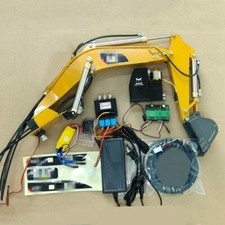 1:14 Huina 580 RC gruppo