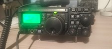 YAESU FT-897 HF/VHF/UHF