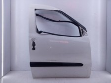 FRONT RIGHT DOOR / C1-A1-8 /