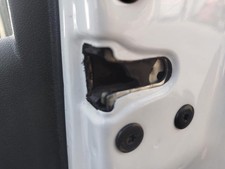 Serratura porta anteriore