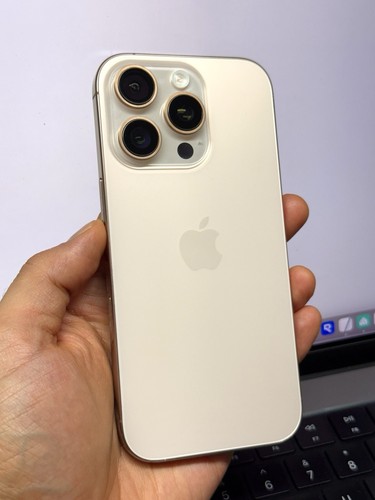 Apple iphone pro - 16,