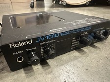 Roland JV-1010 Modulo