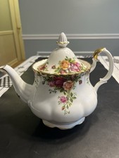ROYAL ALBERT OLD COUNTRY ROSES