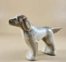 Statuina cane puntatore