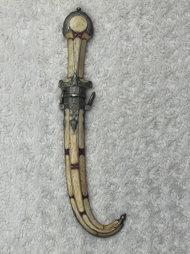 Collezione antichi pugnali - di,