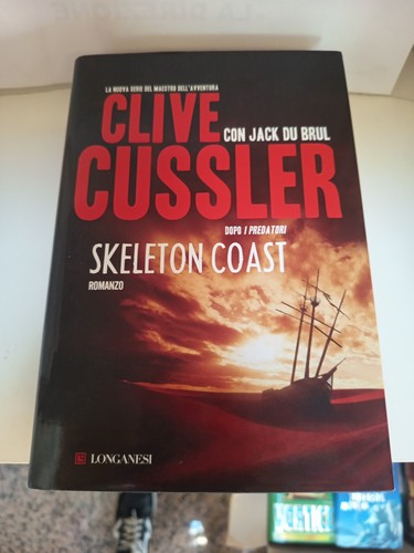 Skeleton coast clive cussler - skeleton,