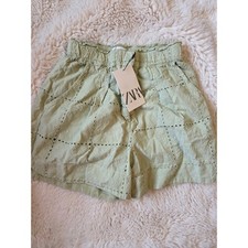 ZARA pantaloncino verde con