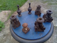 LOTTO DI ANTICHI MANUFATTI IN