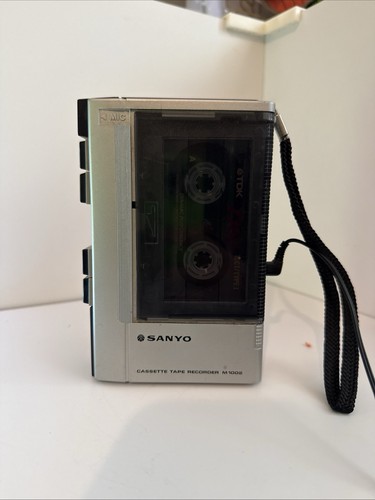 Registratore cassette - a,
