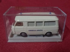 FURGONE FIAT 238 AMBULANZA BREKINA SCALA 1/87 HO ART: 34402