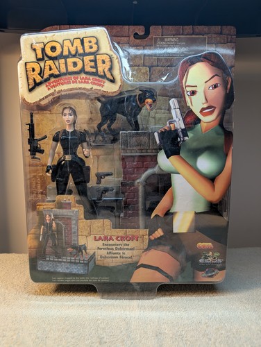 Tomb raider lara croft - tomb,