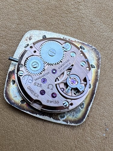 Mouvement montre omega 625 - de,