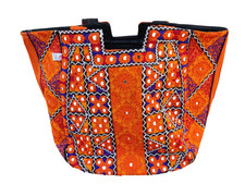 Sindhi Borsa a Tracolla