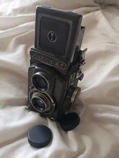 Vintage / Yashica - 44 cammea