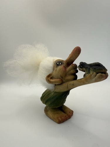 Nyform norway troll girl - norway,