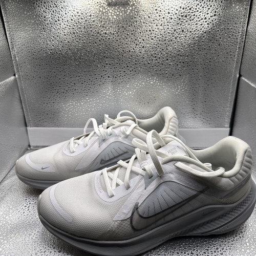 Taglia nike quest 5 - taglia,