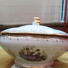 vecchia zuppiera francese di porcellana  decorata in oro