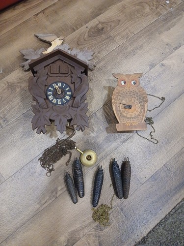 Due orologi vintage - a, cucù/