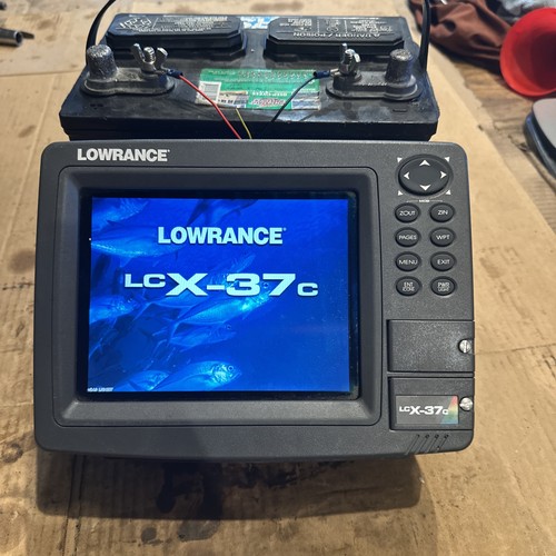 Lowrance lcx 37c fishfinder - lowrance, lcx-37c