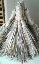 Scopa in vera Palma Nana per