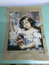 Vintage Royal Paris Tapisserie