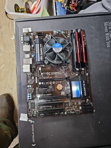 Scheda madre gigabyte h87 d3h - madre,