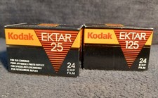 Due (2) Rullini Kodak EKTAR 25