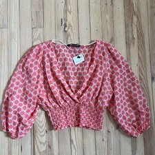 Blusa Zara ricamata cropped