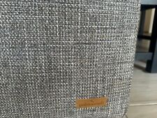 Divano 4 posti con chaise-longue con poggiatesta sollevabile.  Prezzo Trattabile