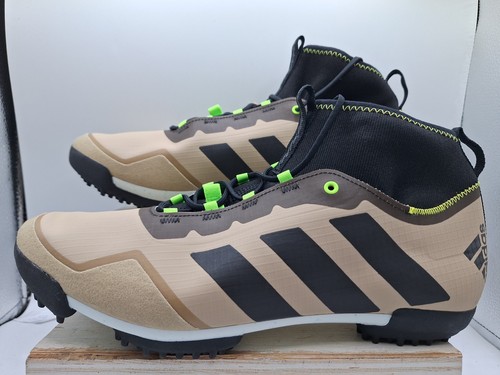 Nuova scarpa ciclismo adidas - nuova,