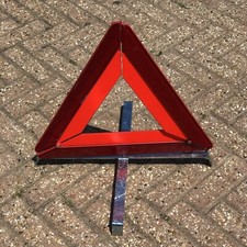 Triangolo emergenza auto moto