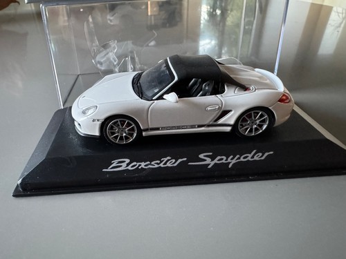 Porsche boxster spyder modello - porsche,